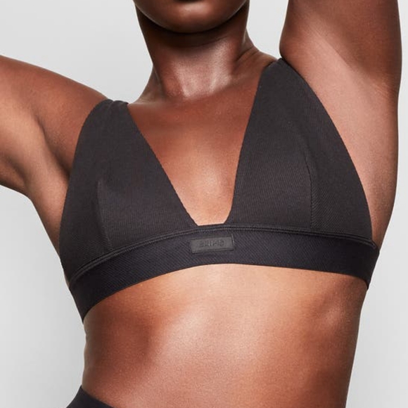 SKIMS Other - Skims COTTON PLUNGE BRALETTE Black Small